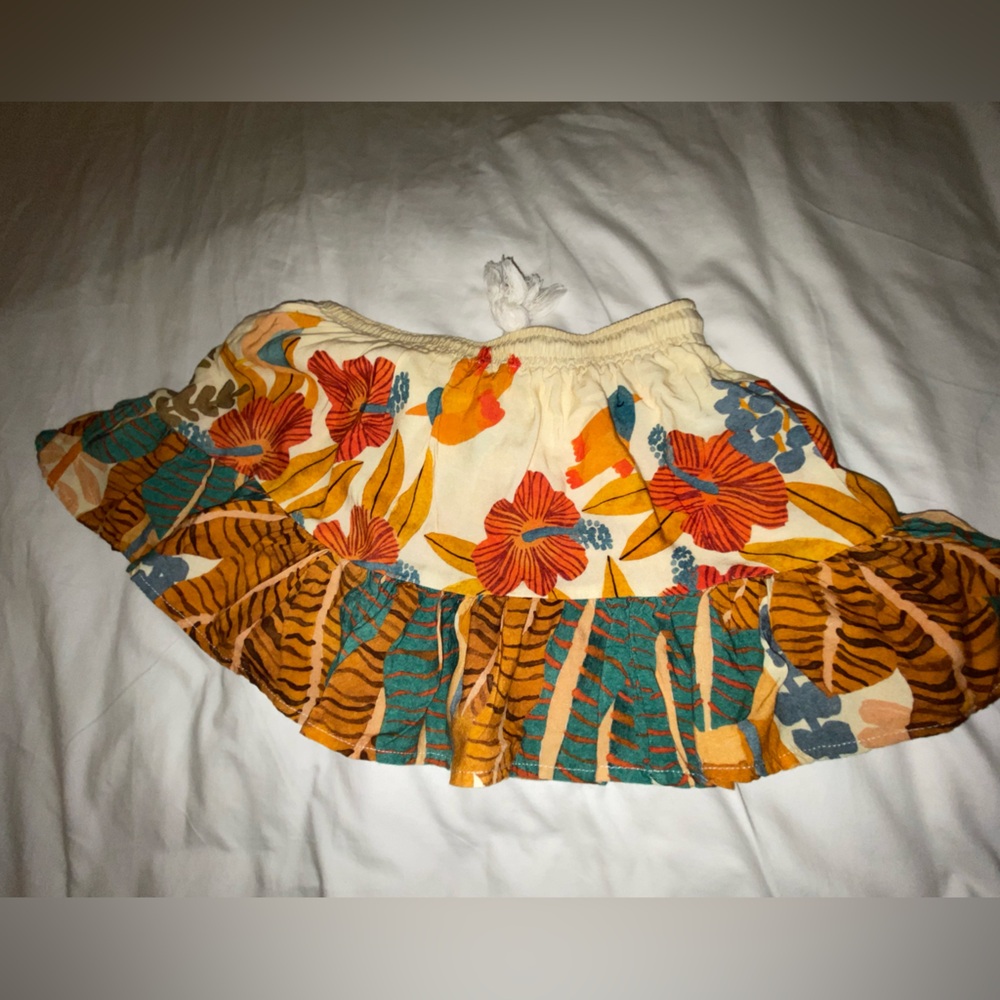 Fabula kids skirt size 6